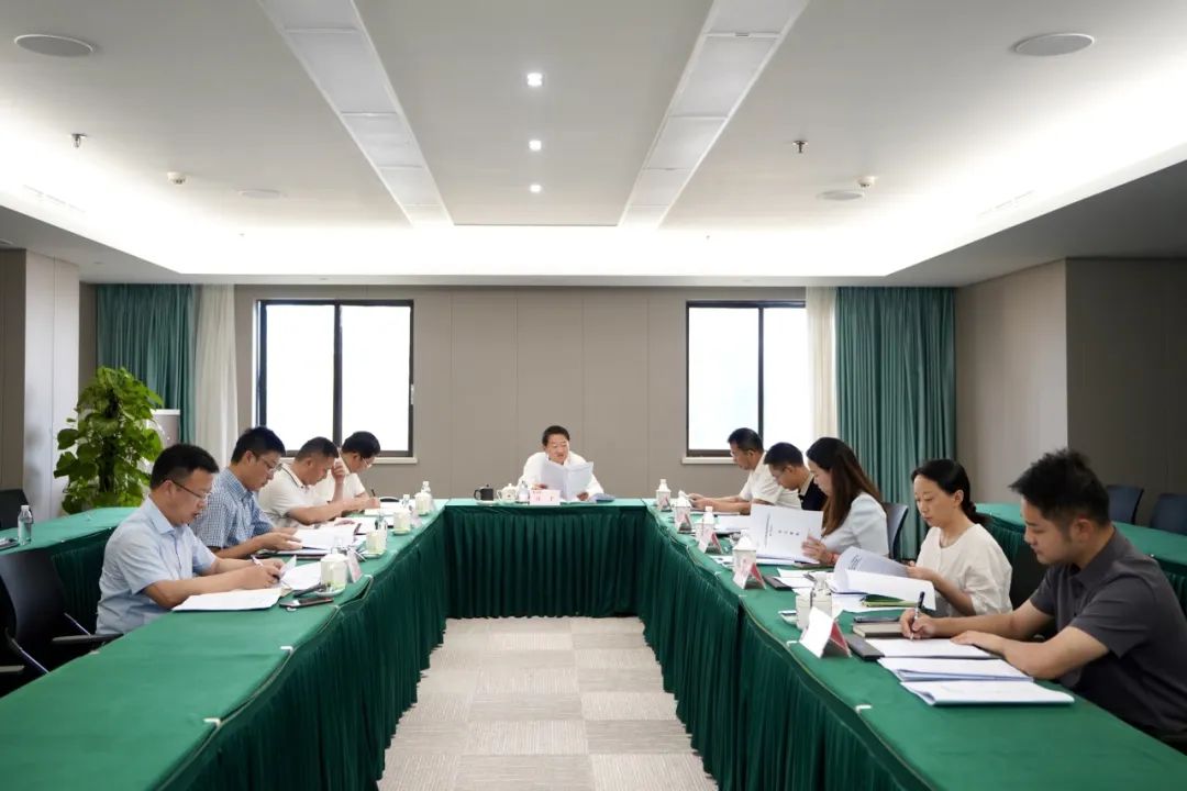 省尊龙时凯集团党委书记、董事长任丁主持尊龙时凯党校第2次校务委员会聚会